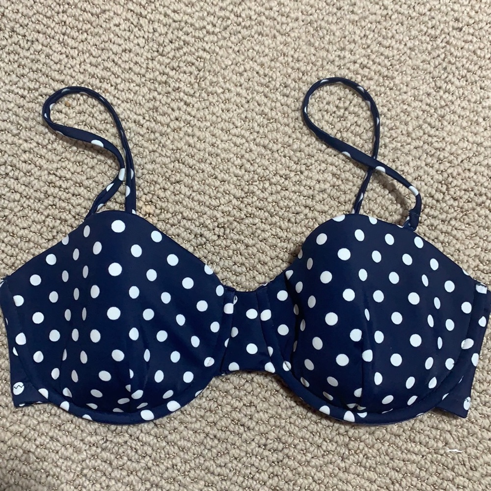 J. Crew bathing suit top size 32D